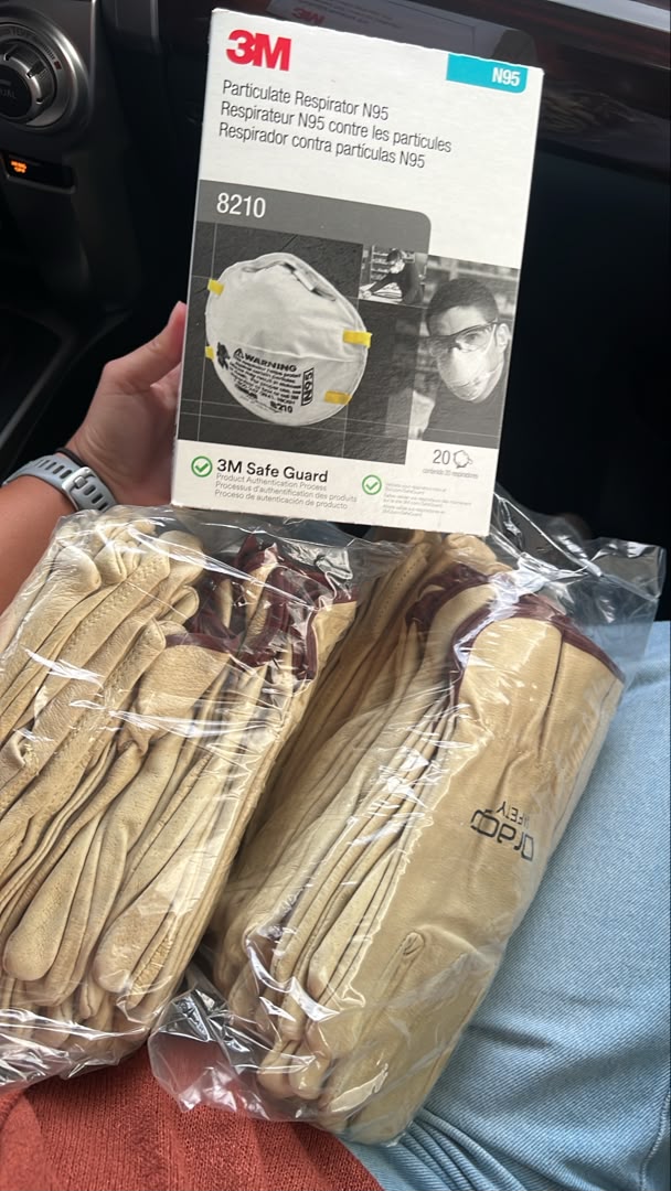 EV-0003 - Compra de Guantes y Mascarillas